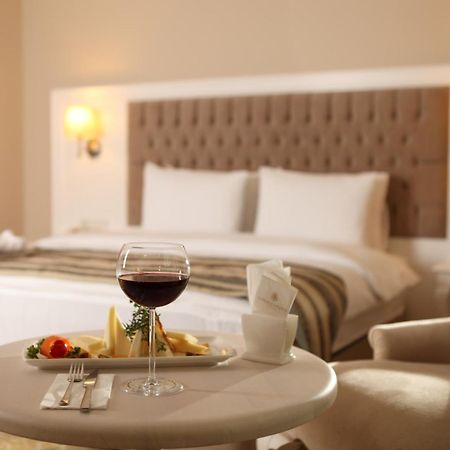 Luxor Garden Hotel Kocaeli Bilik gambar